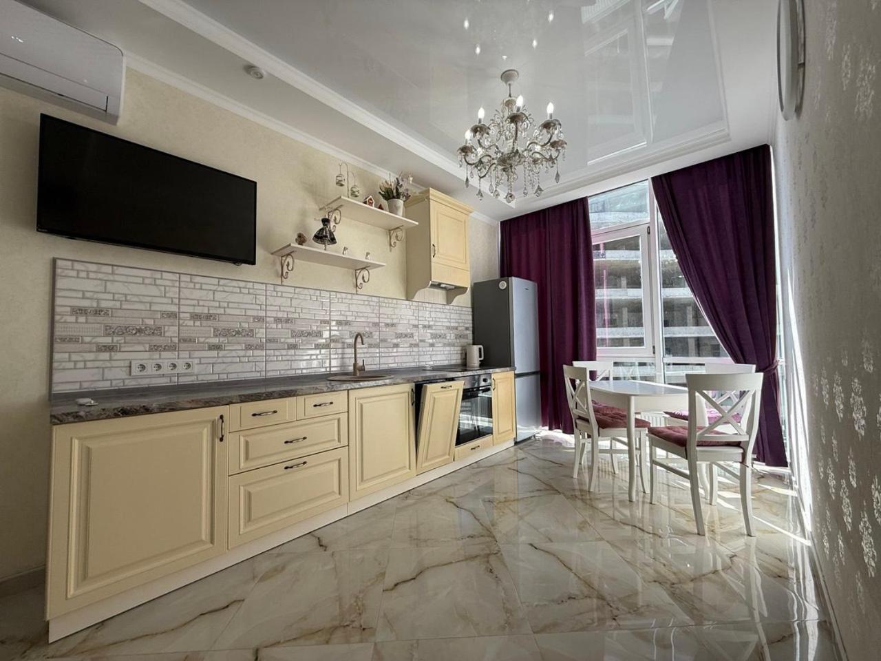 Gagarin Plaza Apartments Odessa Exteriör bild
